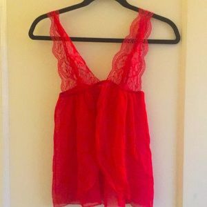 EUC La Senza Lace Plunge Neck Chemise Lingerie Top